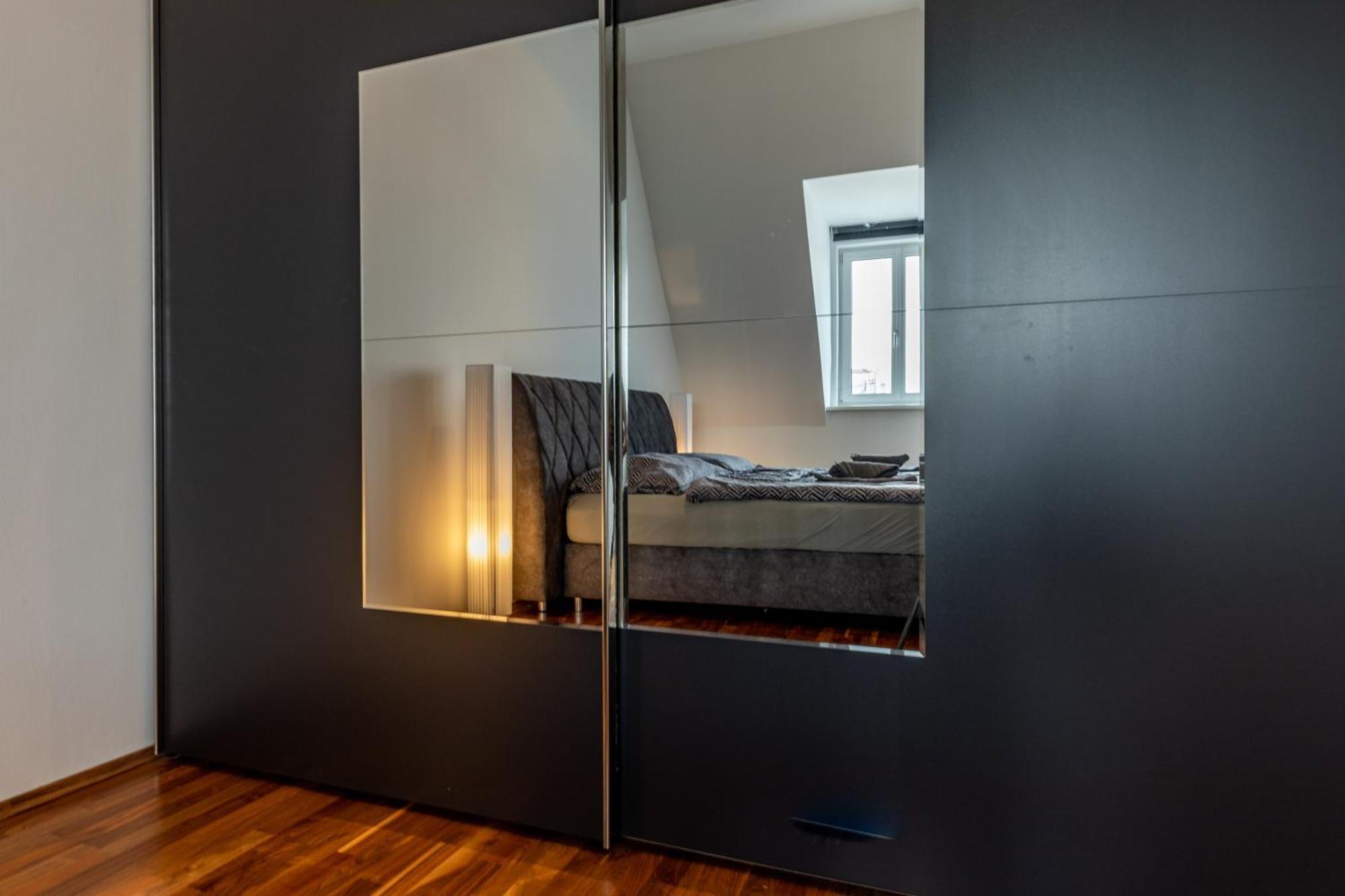 The Hub Vienna By Jr City Apartments Phòng bức ảnh