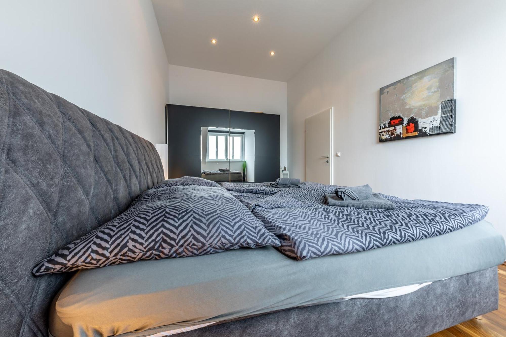 The Hub Vienna By Jr City Apartments Phòng bức ảnh