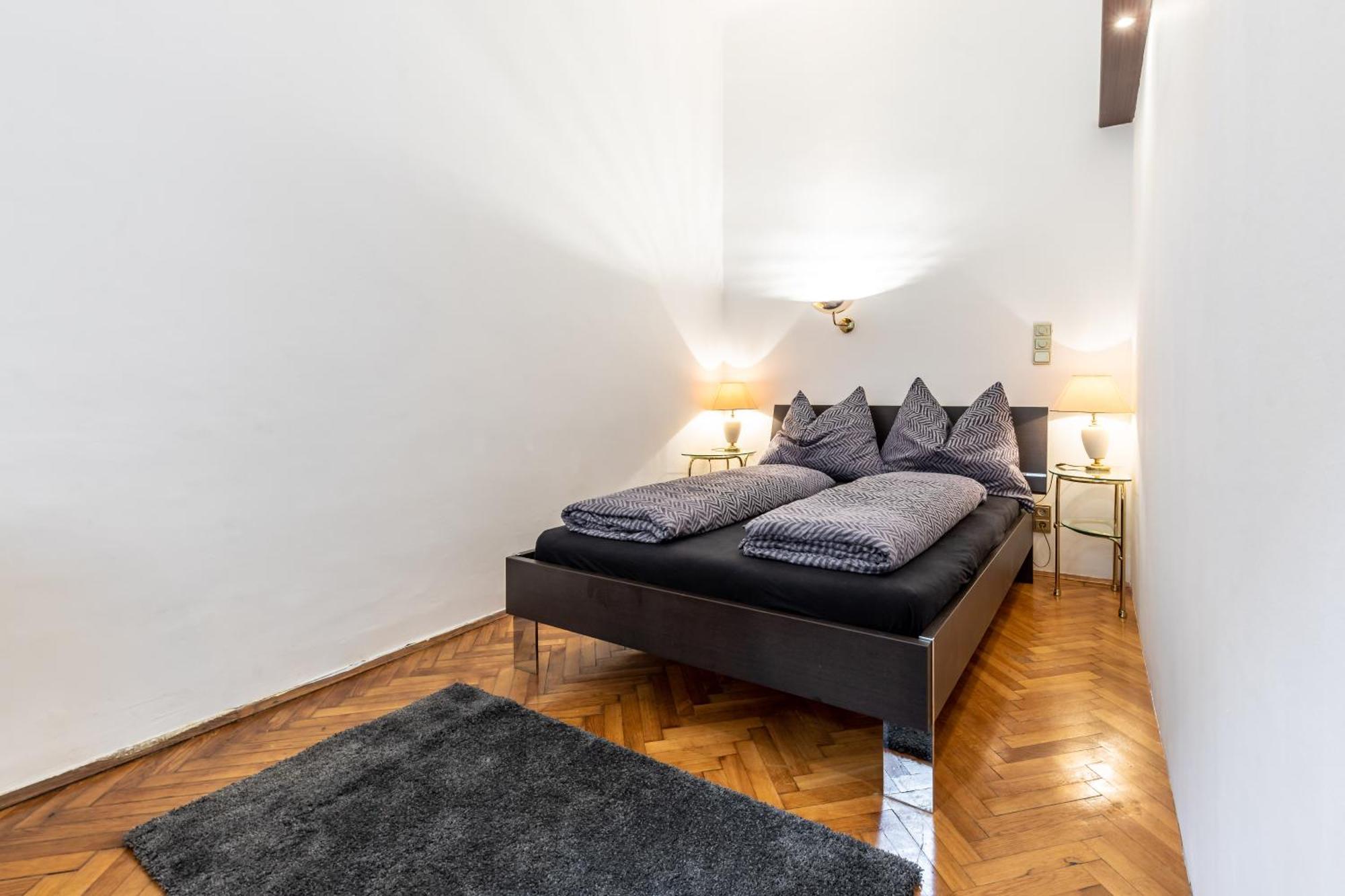 The Hub Vienna By Jr City Apartments Phòng bức ảnh